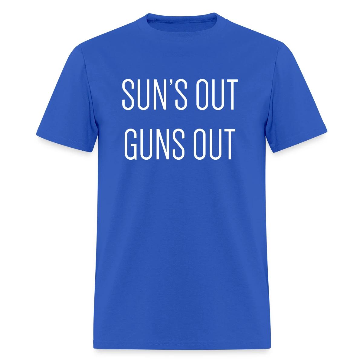 Sun's out guns out - Men's T-shirt