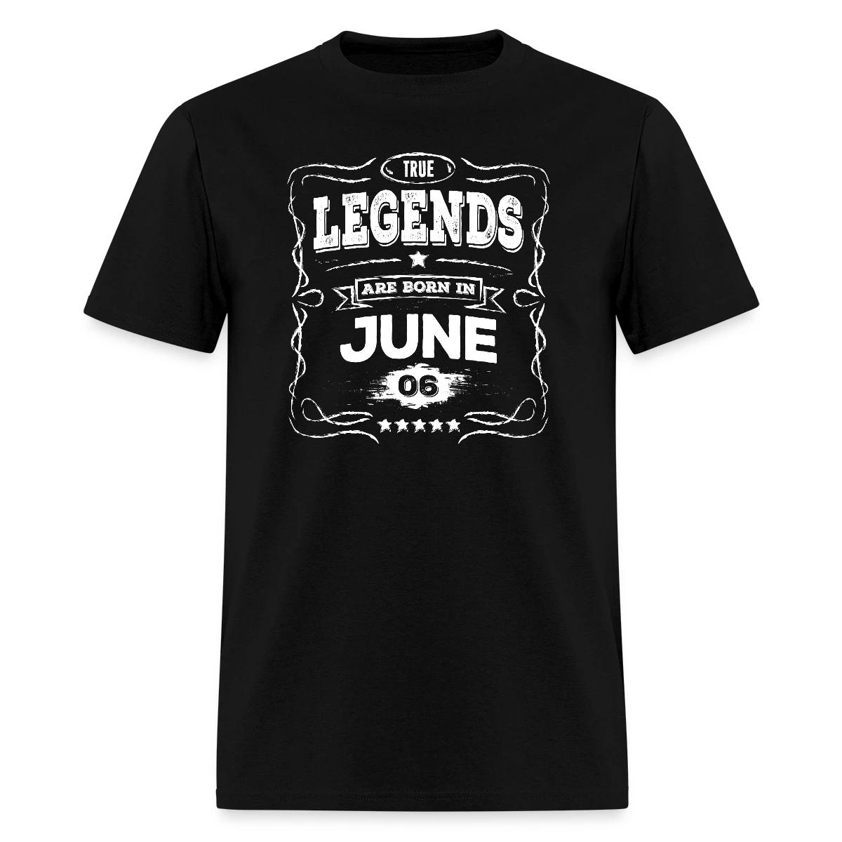 True legends are born in June - Men's T-shirt